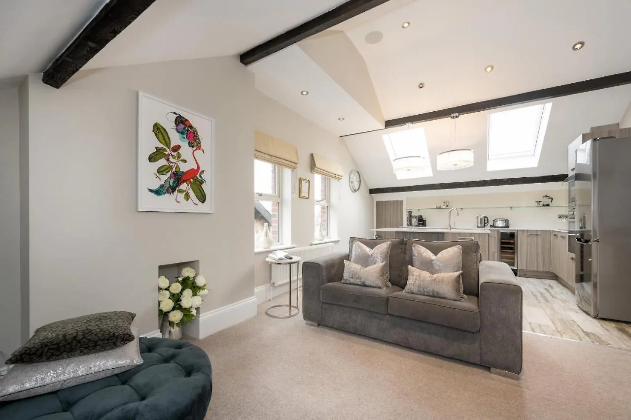 Harrogate Serviced Apartments - St George'S Five 0*,