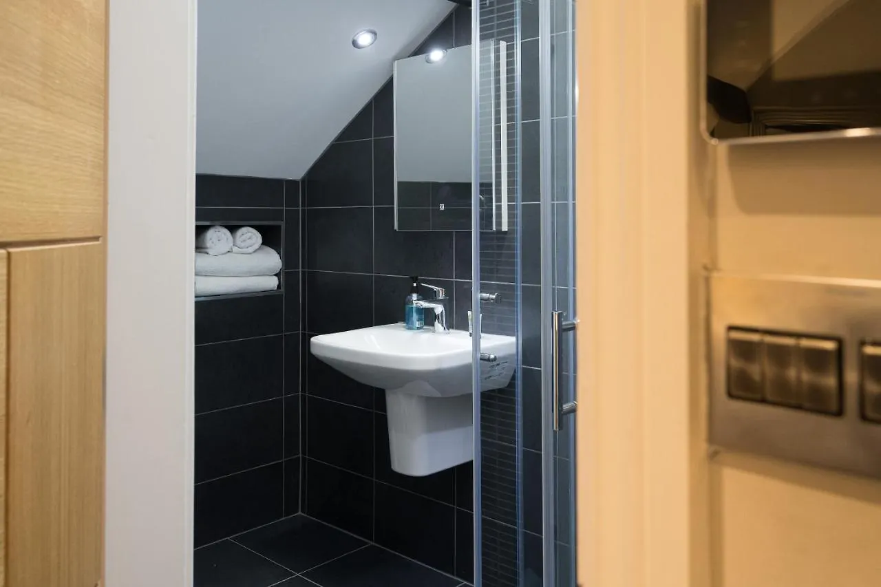 Harrogate Serviced Apartments - St George'S Five 0*,
